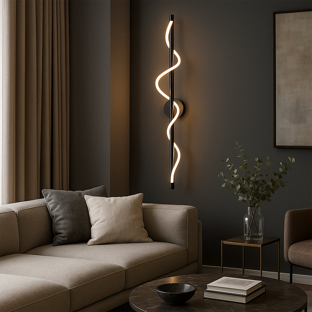 Linear Curve Wall Lamp