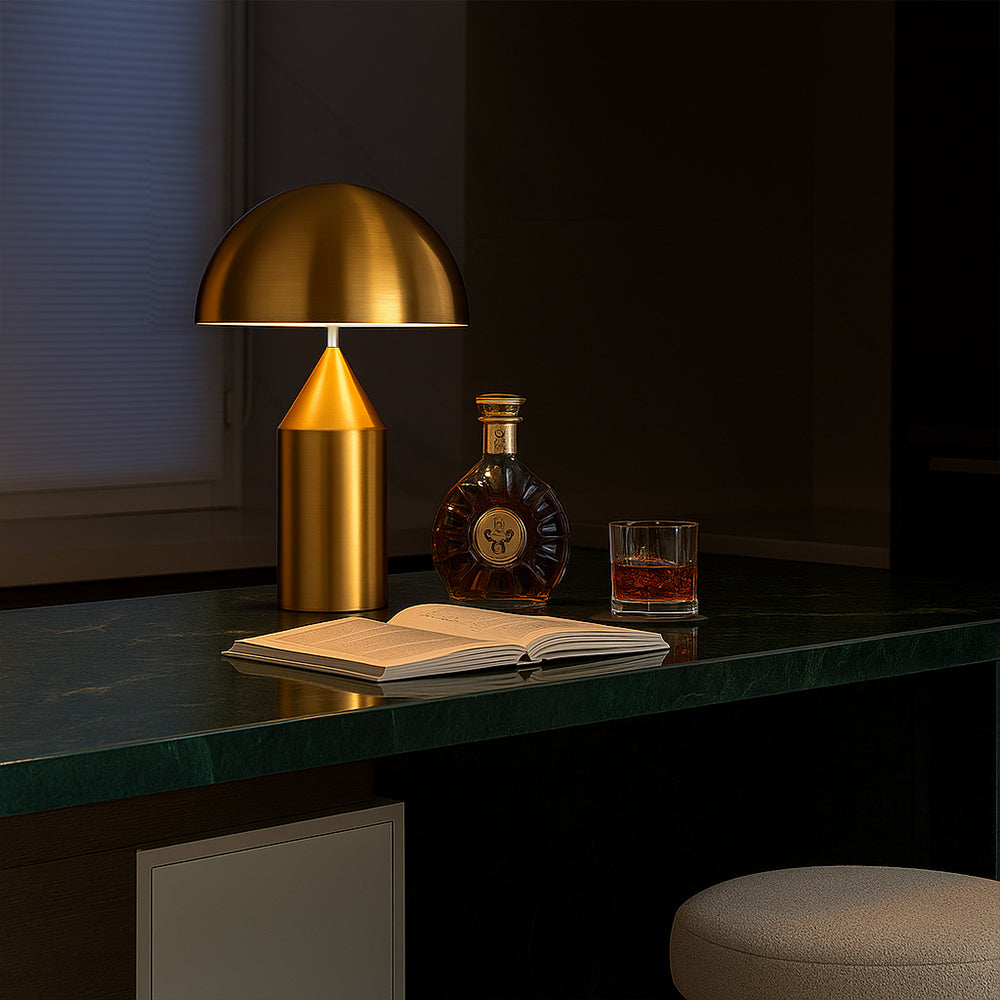 Arolle's Table Lamp