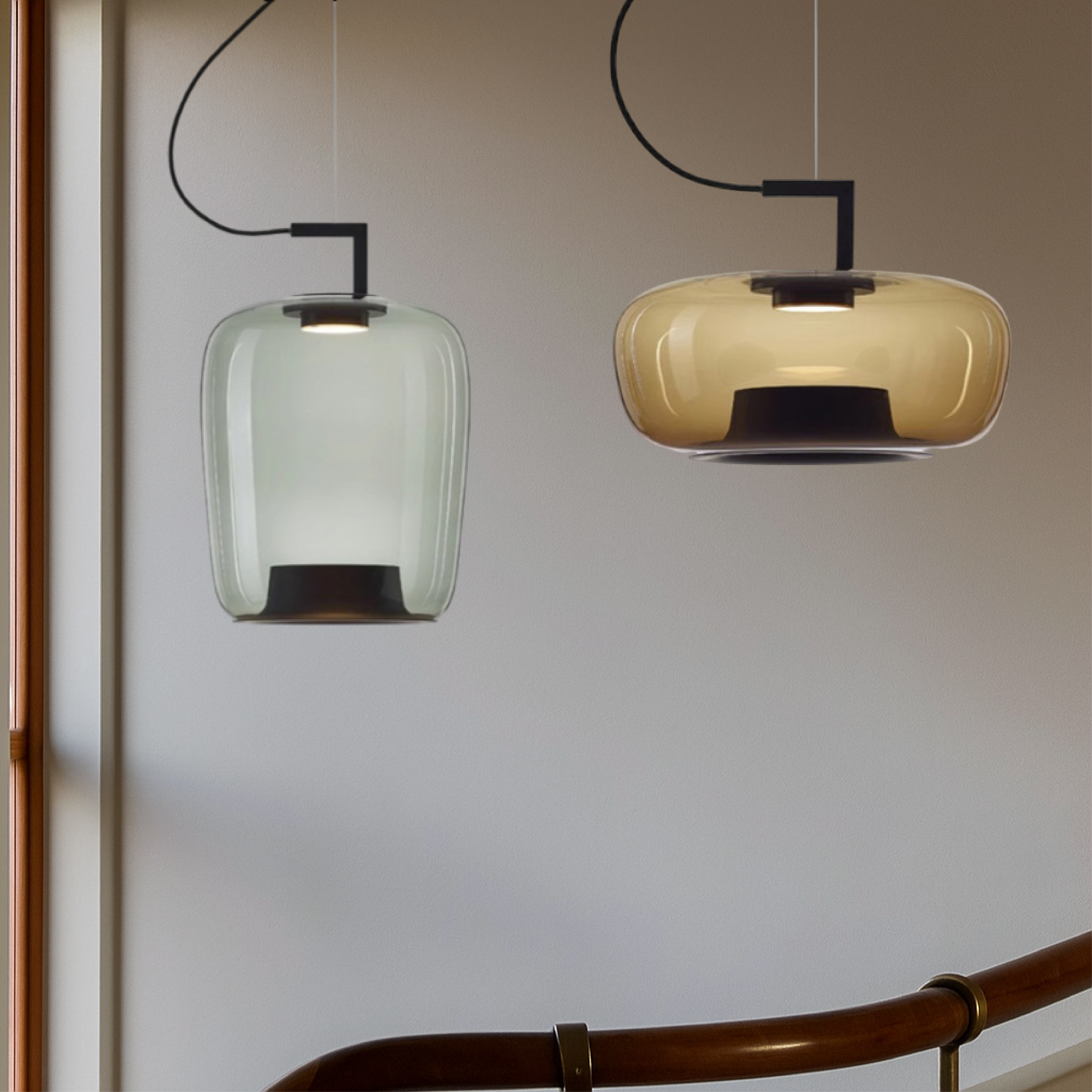 Jaura's Glass Pendant Light