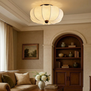 Plafoniera medievale in seta