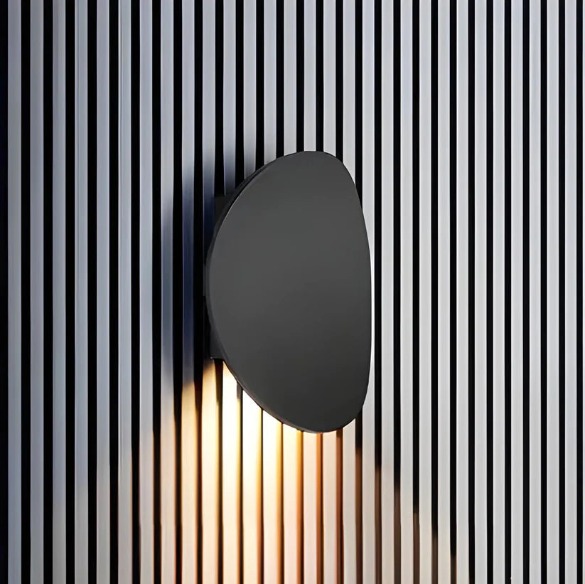 Disk Metal Wall Lamp