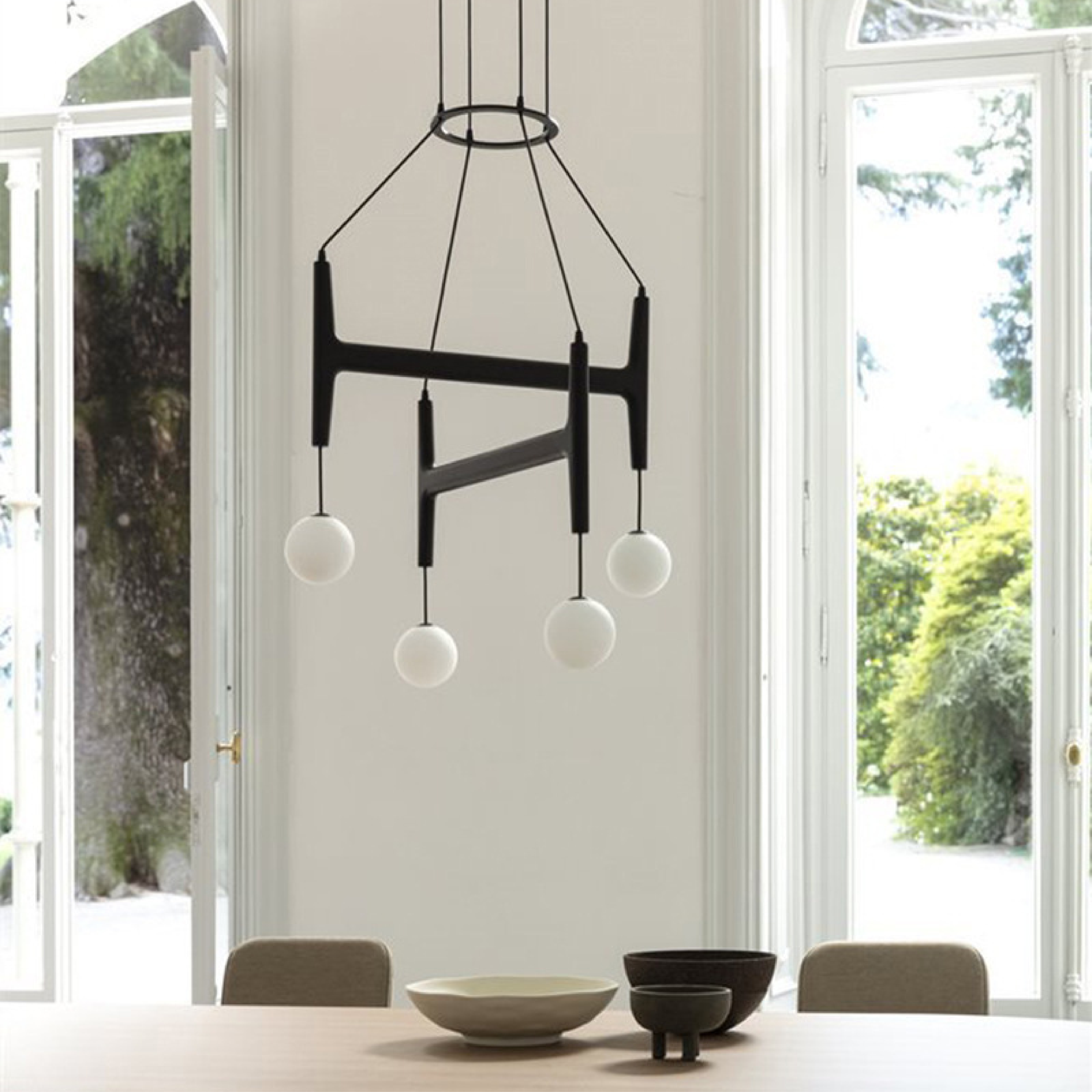 Rethatic Pendant Light